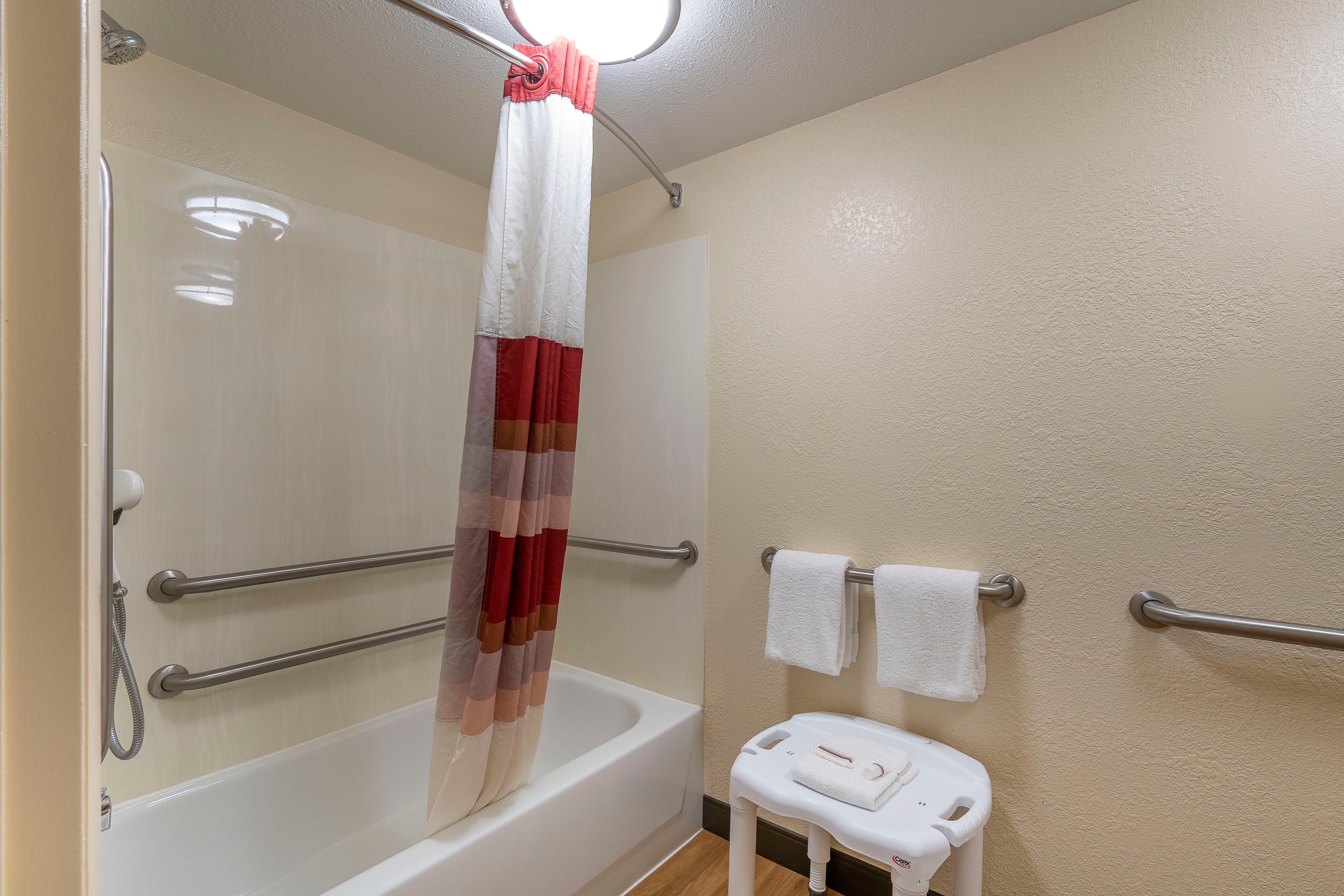 Red Roof Inn Detroit - Roseville St Clair Shores Exteriör bild