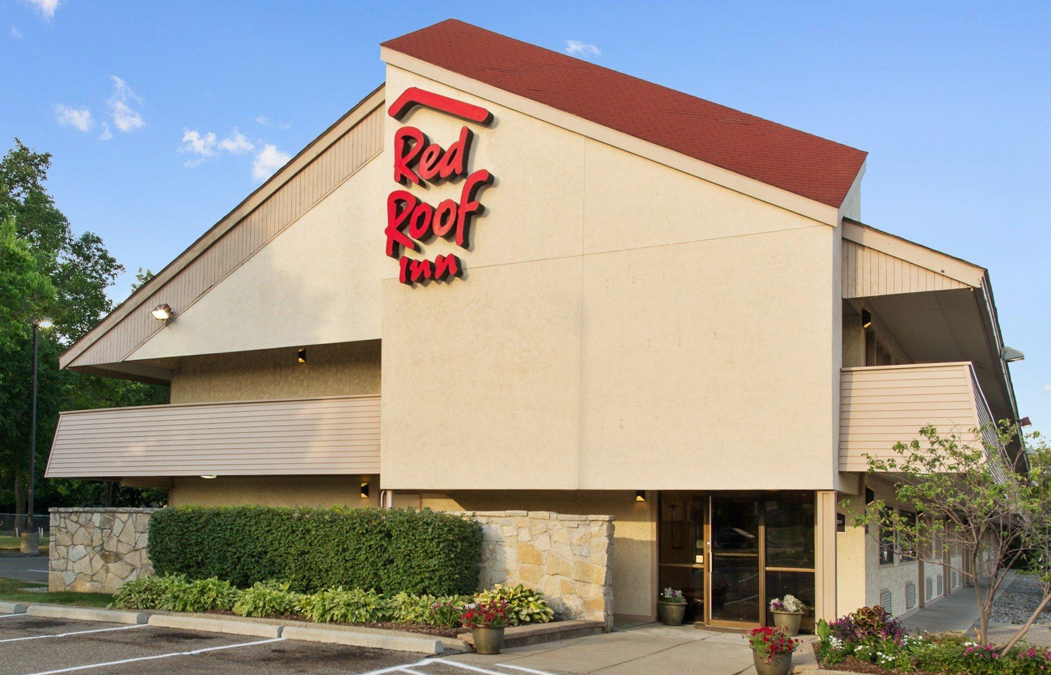 Red Roof Inn Detroit - Roseville St Clair Shores Exteriör bild