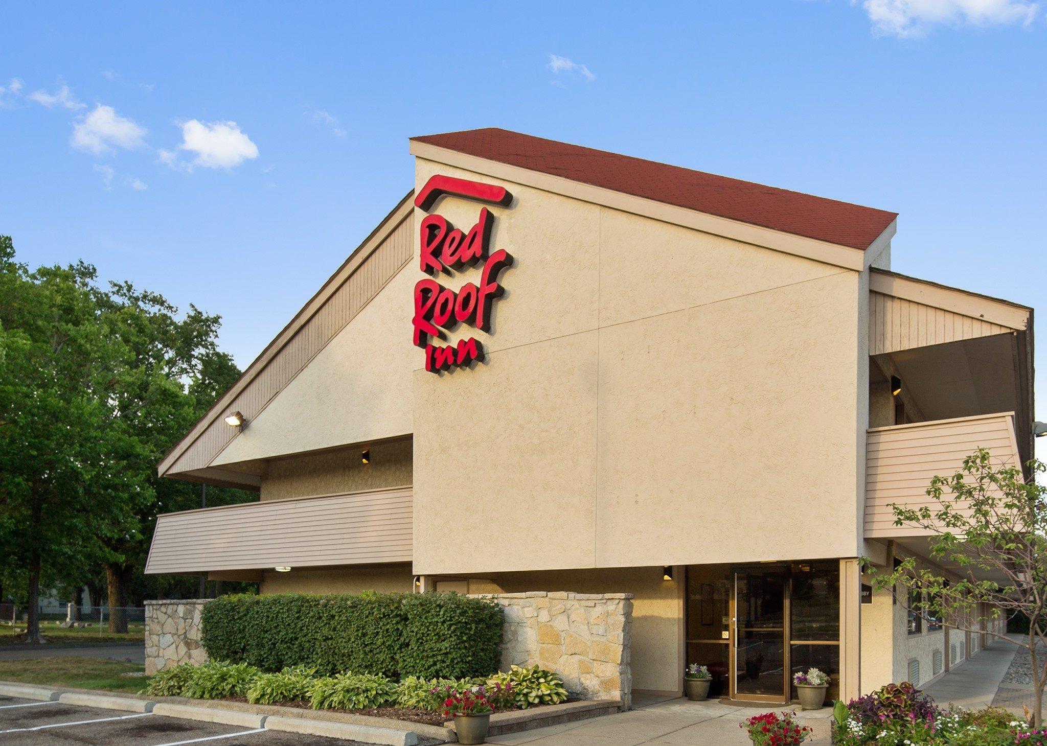 Red Roof Inn Detroit - Roseville St Clair Shores Exteriör bild