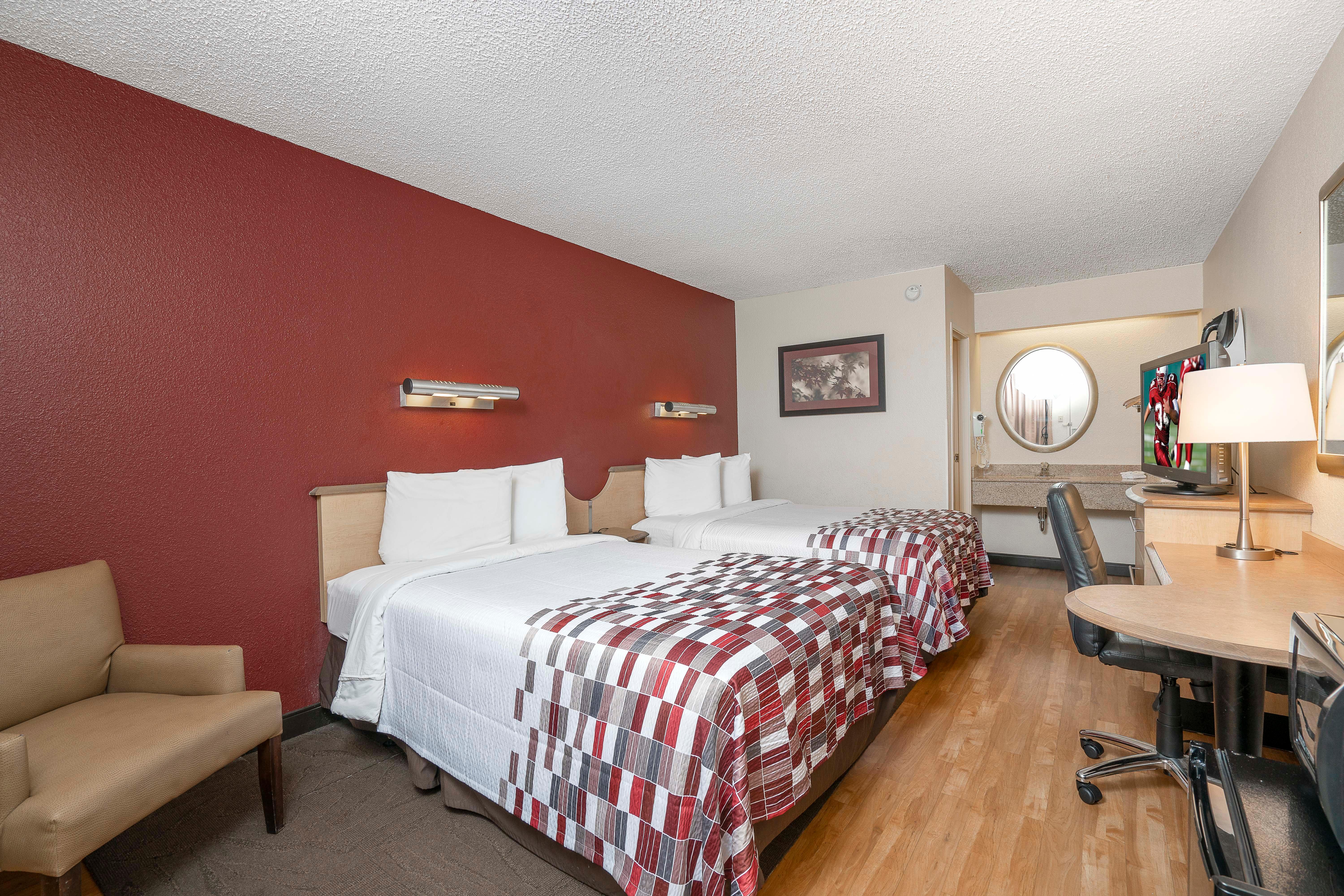 Red Roof Inn Detroit - Roseville St Clair Shores Exteriör bild